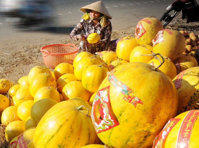 Chợ ven đường