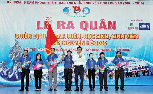 Ra quân chiến dịch tình nguyện hè 2016