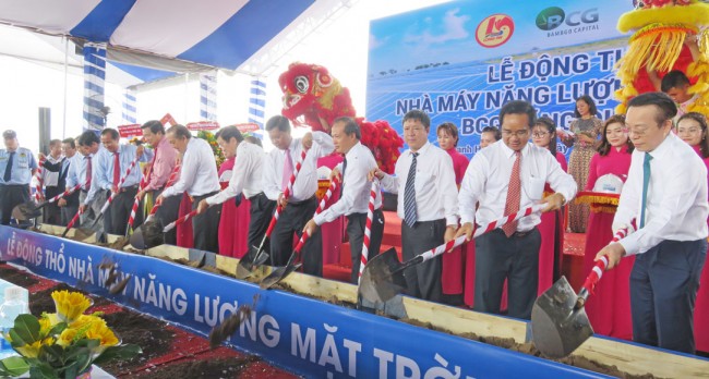 9. Long An has the first solar power project