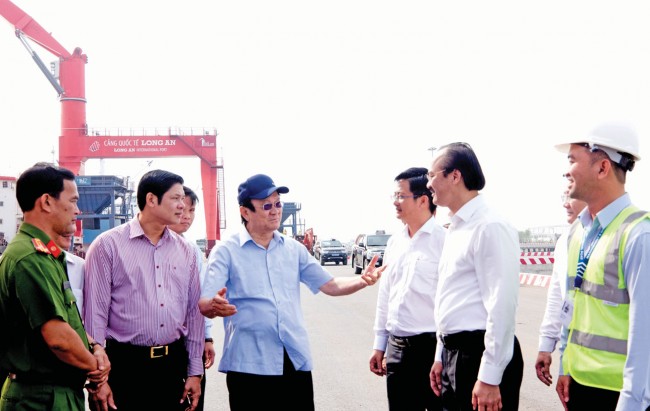 Nguyên Chủ tịch nước - Trương Tấn Sang thăm Cảng Quốc tế Long An