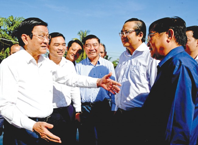 Nguyên Chủ tịch nước - Trương Tấn Sang thăm huyện Cần Giuộc