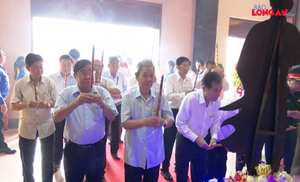 Dâng hương kỷ niệm 154 năm ngày hy sinh của anh hùng dân tộc Nguyễn Trung Trực