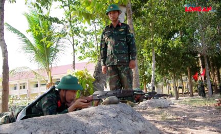 Chiến sĩ mới hăng say học tập, huấn luyện từ những ngày đầu