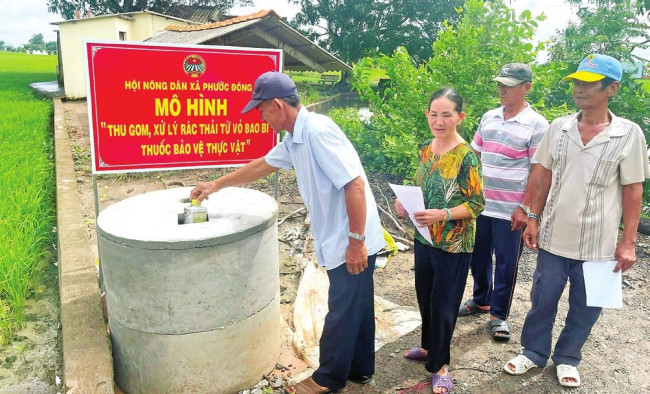 Hố thu gom vỏ, bao bì thuốc bảo vệ thực vật