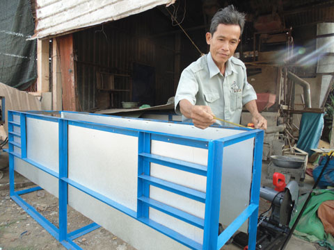 "Kỹ sư" chân đất