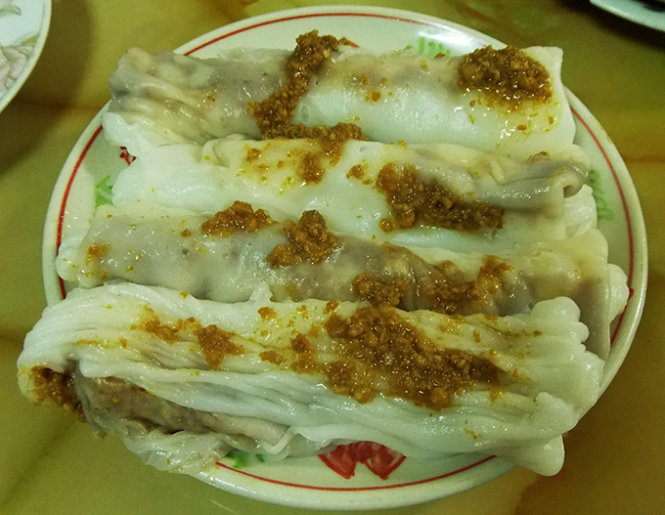 Hấp dẫn bánh cuốn trứng Lạng Sơn