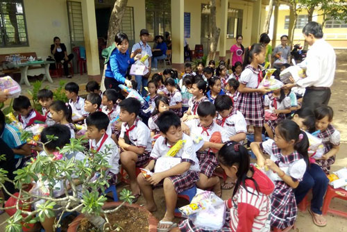 Dự án giáo dục “đạo làm con" góp phần xây dựng nông thôn mới
