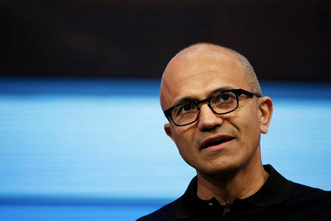 Giám đốc Microsoft Nadella ra tuyên bố sứ mệnh kinh doanh mới
