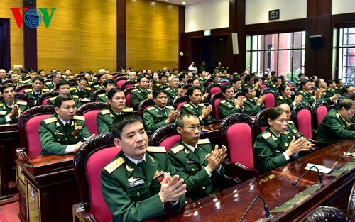 Thủ tướng: Xây dựng quân đội đi thẳng, đi nhanh vào hiện đại