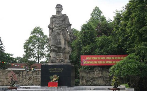 Học sinh nói Quang Trung - Nguyễn Huệ là anh em: Lỗi của ai?