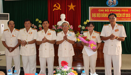 Long An: Các Đảng bộ, Chi bộ cơ sở trực thuộc Đảng bộ Công an tỉnh: Tổ chức thành công đại hội cơ sở nhiệm kỳ 2015-2020