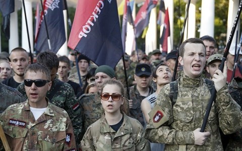 Từ Maidan đến Mukachevo: Ukraine đang lún sâu vào khủng hoảng