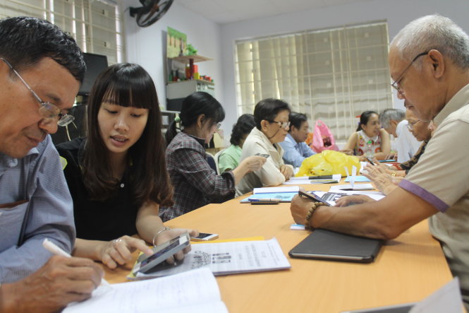 Phổ cập Internet cho người già