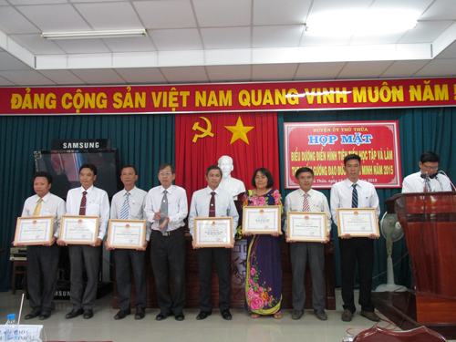 Long An: Thủ Thừa - Đoàn kết là nhân tố thắng lợi