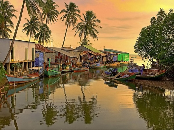 Khám phá làng chài cổ Hàm Ninh - Phú Quốc
