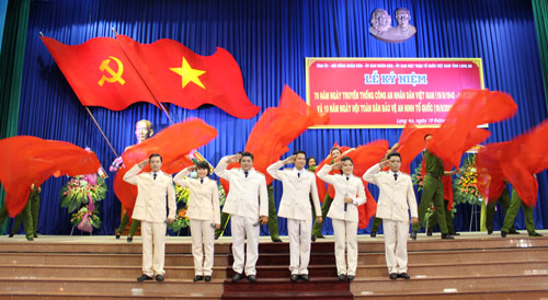 Long An: Kỷ niệm 70 năm Ngày truyền thống CAND Việt Nam