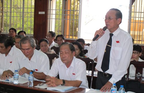 Đại hội Đại biểu Đảng bộ huyện Bến Lức: Đại biểu quan tâm đến các chỉ tiêu phát triển kinh tế