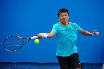 Lý Hoàng Nam bất ngờ đánh bại tay vợt 470 thế giới