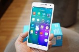 Samsung tiếp tục dẫn đầu cuộc đua smartphone bán chạy tháng Chín
