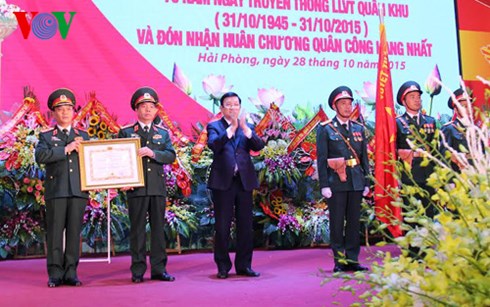 Xây dựng LLVT Quân khu 3 vững mạnh toàn diện