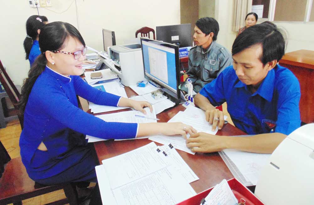 Bảo hiểm Xã hội TP.Tân An: Năm 2015, phấn đấu đạt 86% dân số tham gia bảo hiểm y tế