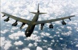 B-52 Mỹ bay sát đảo nhân tạo do Trung Quốc bồi đắp ở Biển Đông