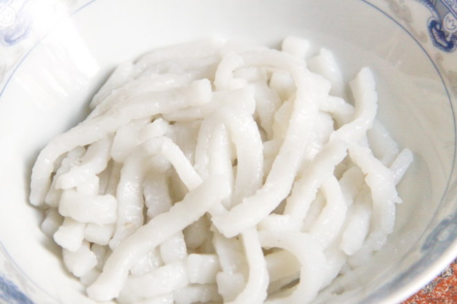 Lạ mà ngon bánh canh bột Cai Lậy