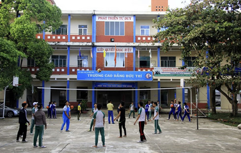 Dừng tuyển sinh hệ cao đẳng, trung cấp liệu có quá muộn?