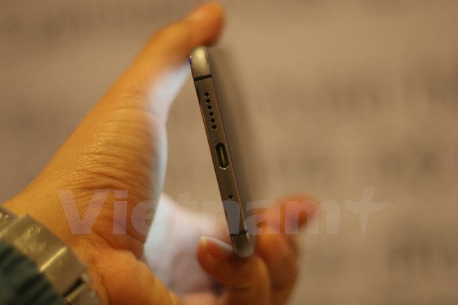 FPT đưa smartphone đầu tiên của ZUK về thị trường Việt Nam