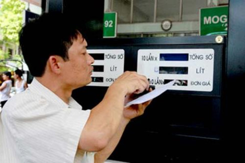 Cơ quan điều hành hài lòng về giá xăng dầu