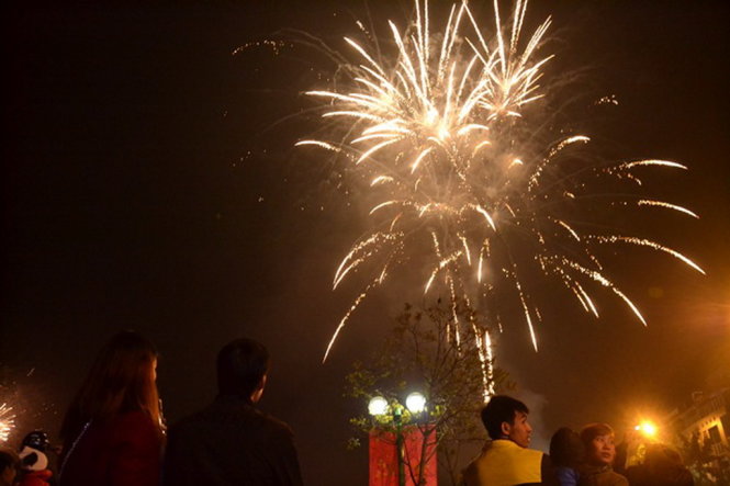 Chào Bính Thân 2016, dân Việt ngập tràn yêu thương và hy vọng