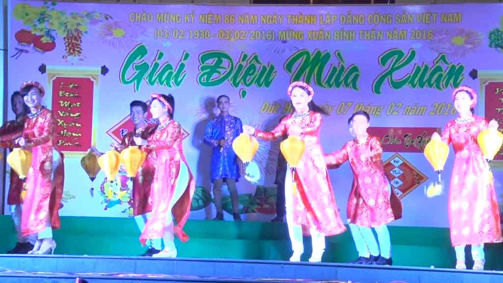 Chào Bính Thân 2016, dân Việt ngập tràn yêu thương và hy vọng