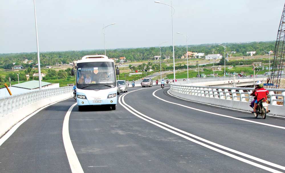 Dệt chặng đường xuân