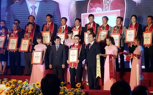 Công bố 500 doanh nghiệp đạt danh hiệu Hàng Việt Nam chất lượng cao