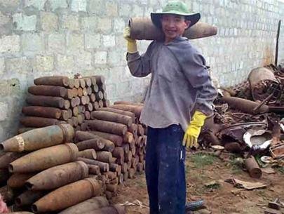 “Chợ bom” đã bớt cưa bom