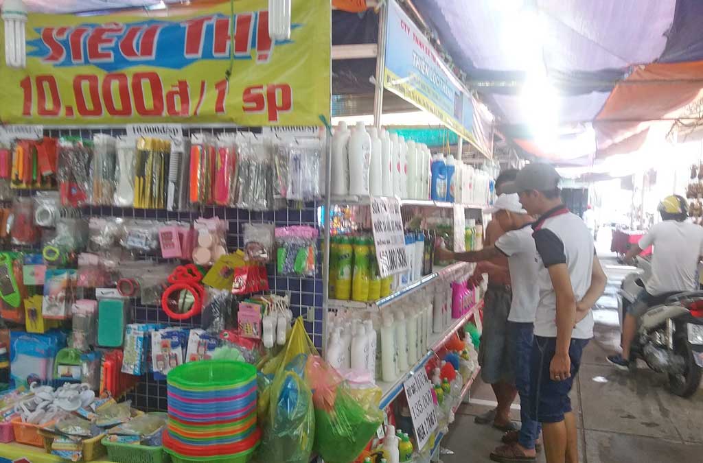 Long An: Hội chợ công nghiệp, thương mại, sinh vật cảnh
