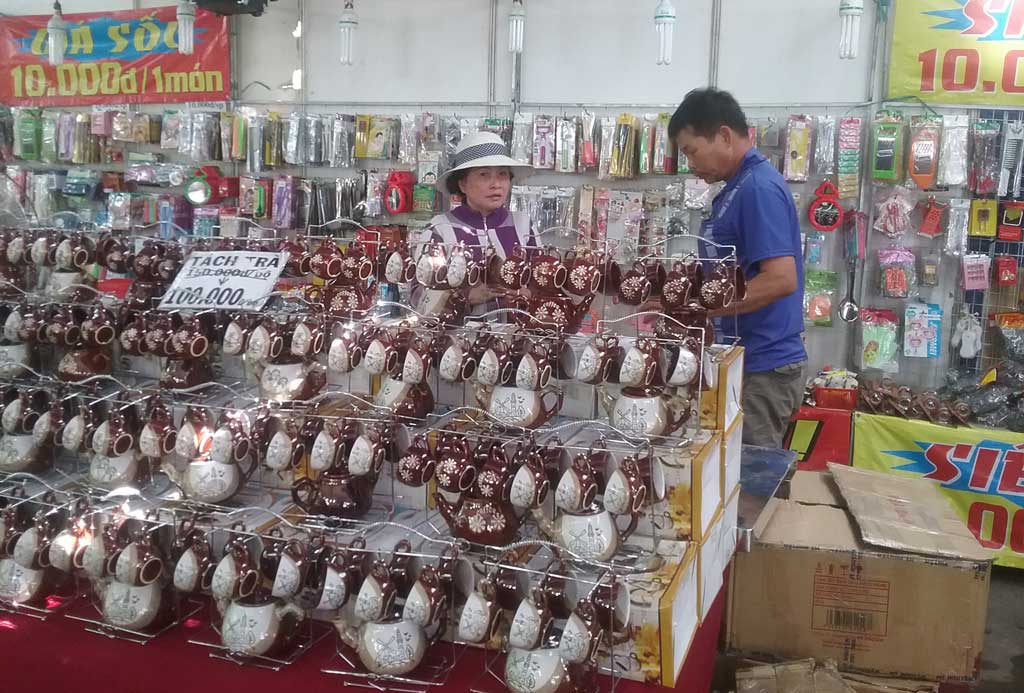 Long An: Hội chợ công nghiệp, thương mại, sinh vật cảnh