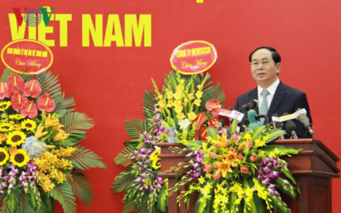 Chủ tịch nước: Phát triển và ứng dụng khoa học là quốc sách hàng đầu