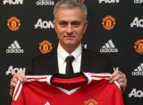 Mourinho chính thức được bổ nhiệm làm HLV đội M.U