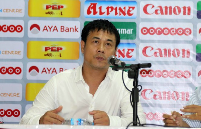 "Hàng thủ VN mắc lỗi không đáng có"