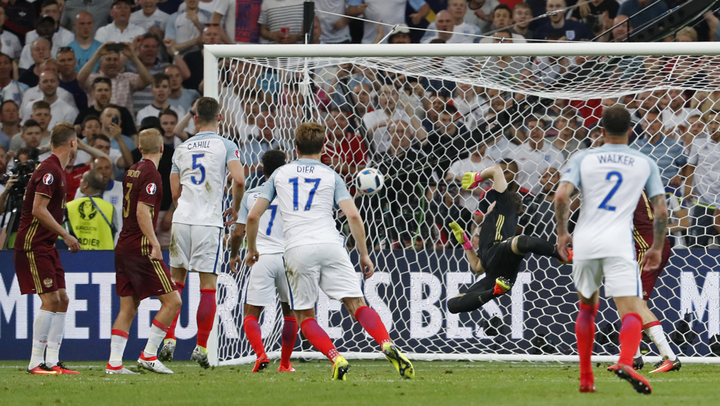 Diễn biến các trận VCK Euro 2016 đên 11-6: Nga hòa Anh phút cuối, Gareth Bale lập siêu phẩm cho Xứ Wales và Thụy Sỹ hạ Albania