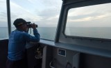 Hải quân Indonesia nổ súng nhằm vào tàu Trung Quốc