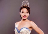 Hoa hậu Nguyễn Cao Kỳ Duyên bị khiển trách