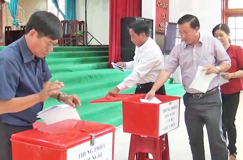 Đức Hòa giới thiệu nguồn quy hoạch cấp huyện nhiệm kỳ 2020-2025