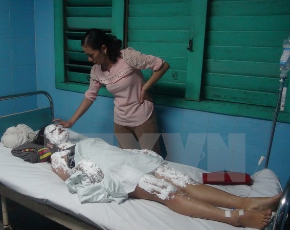 Quảng Bình: Nổ bóng bay đêm Trung Thu, 9 người nhập viện cấp cứu