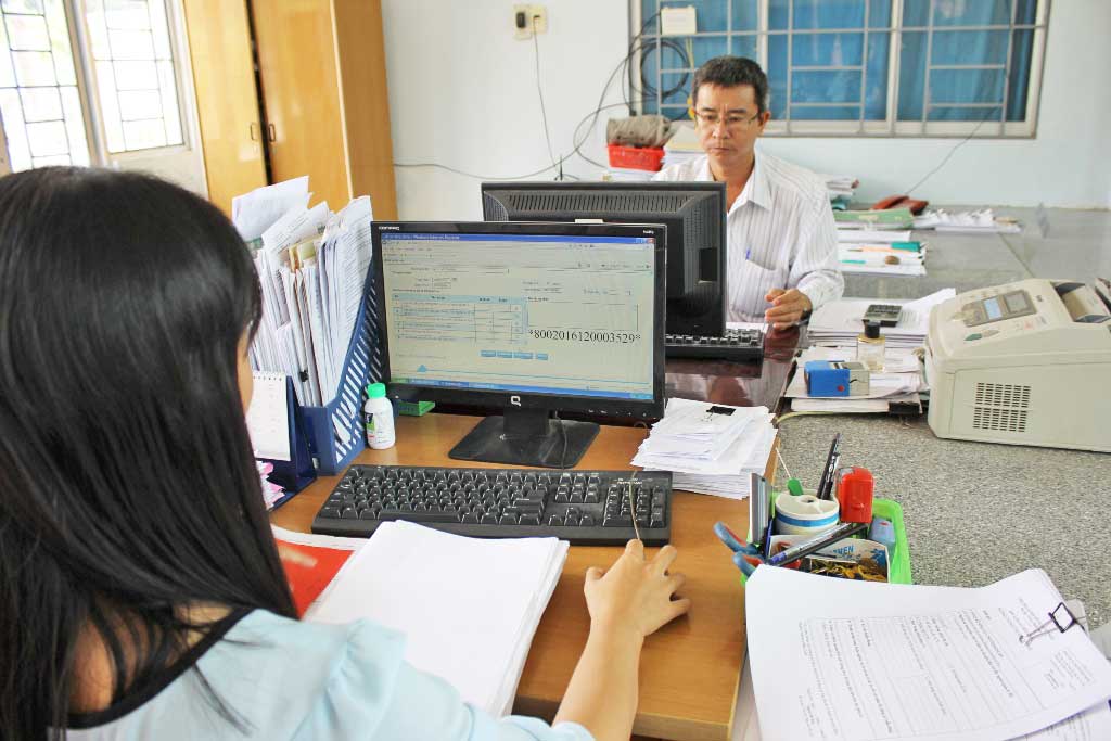 Công nghệ thông tin cầu nối chính quyền với người dân