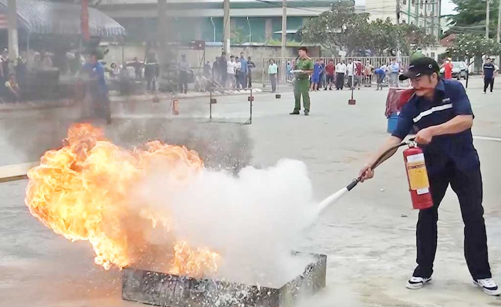 Họp mặt truyền thống 55 năm thành lập lực lượng Cảnh sát Phòng cháy chữa cháy & cứu nạn cứu hộ