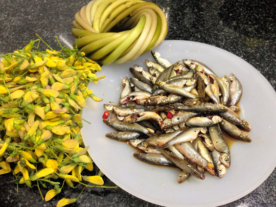 Cá linh kho lạt, bùi ngùi nhớ quê