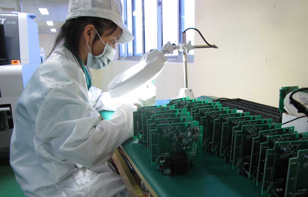Doanh nghiệp, doanh nhân với vị trí, vai trò to lớn trong phát triển kinh tế - xã hội và hội nhập quốc tế