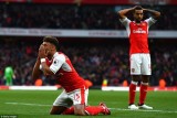 Premier League: Arsenal lên ngôi đầu sau trận cầu nhạt nhòa